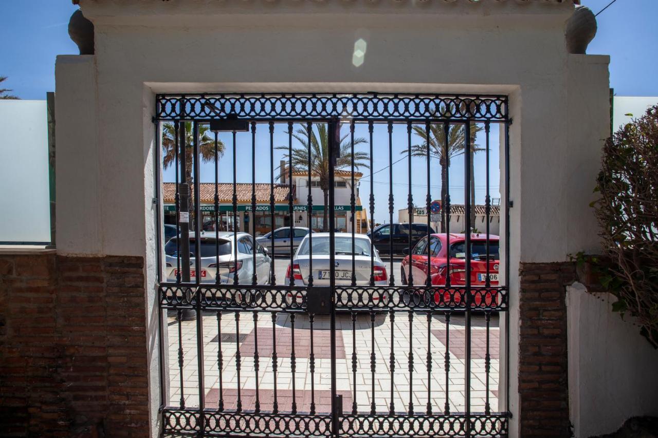Bakari Koko Apartman Torremolinos Kültér fotó